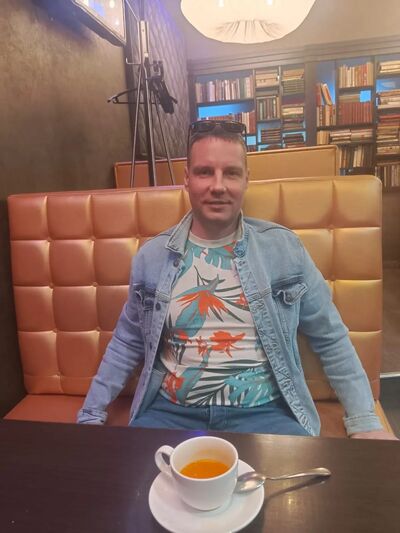   ,   Artem, 37 ,   ,   
