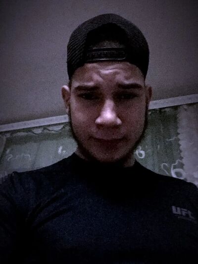  ,   Stas, 22 ,   ,   , c , 