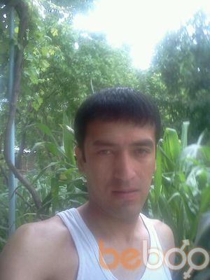  ,   Alex, 37 ,  