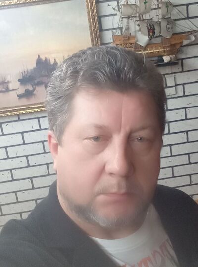  ,   Sergey, 55 ,   ,   , c , 