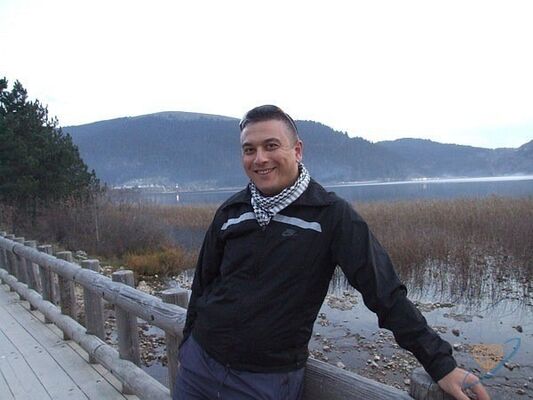  ,   Felix, 49 ,     , c 