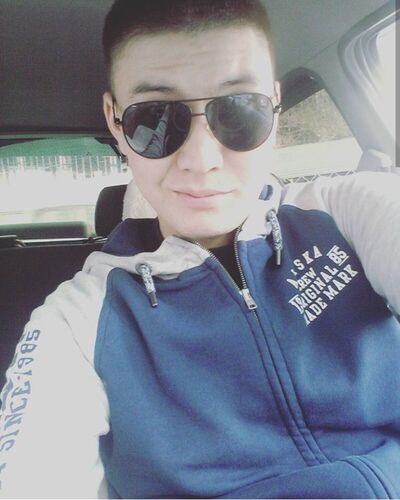  ,   Rysbek, 33 ,   ,   , c , 