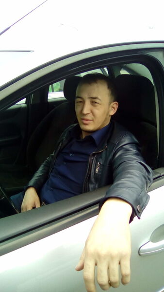  -,   M, 37 ,     , c , 