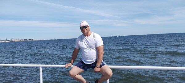  ,   M, 56 ,   ,   