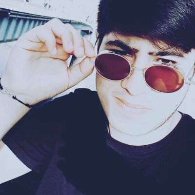  -,   Alex, 24 ,   ,   , c , 