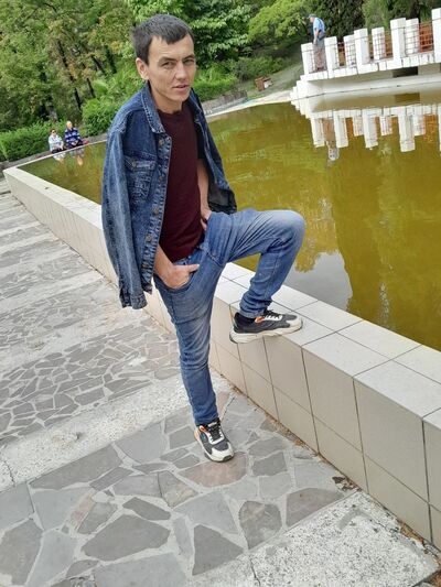  ,   Zoir, 39 ,   ,   