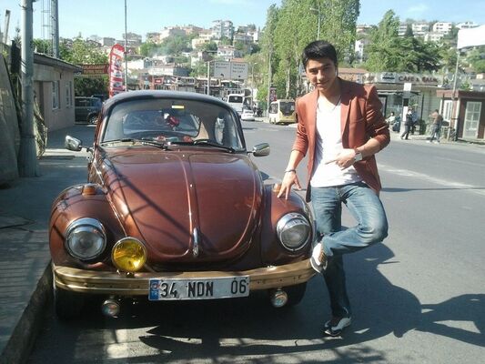  ,   Timur, 32 ,   ,   , c , 