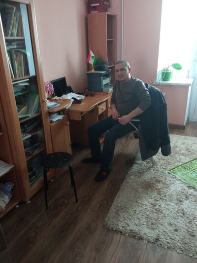  ,   Jamshed, 39 ,   ,   