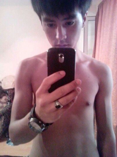  ,   Ali, 32 ,   ,   , c 