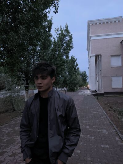  ,   Bayzhigit, 22 ,   ,   