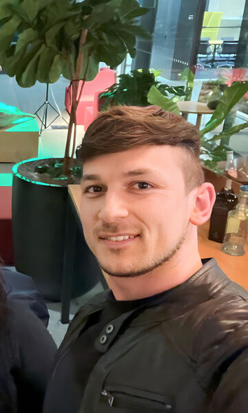  ,   , 32 ,   ,   