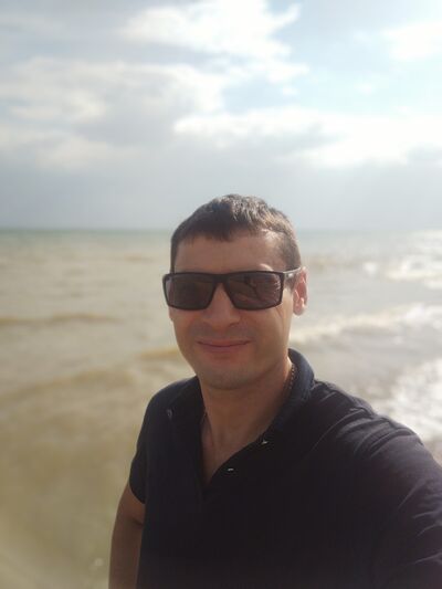  ,   Stasnislav, 25 ,  