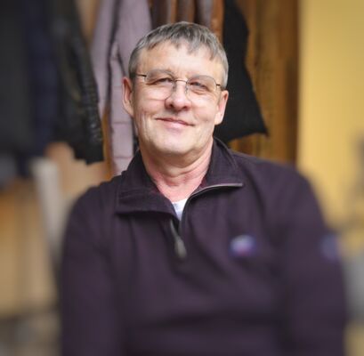  ,   Oleg, 60 ,   ,   