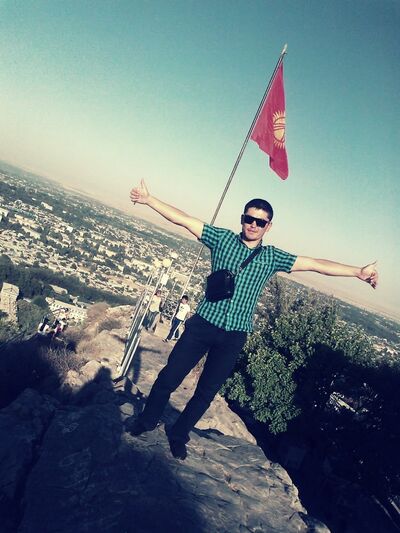  ,   Sultan, 32 ,   