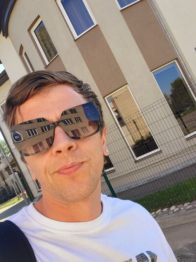  ,   Edza, 35 ,     , c 