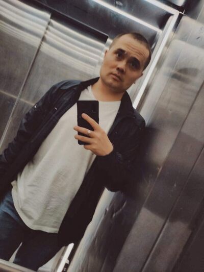  ,   Maxim, 32 ,   ,   