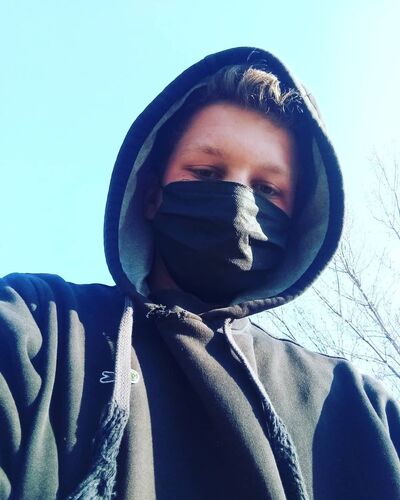  Gliwice,   Bogdan, 25 ,   ,   