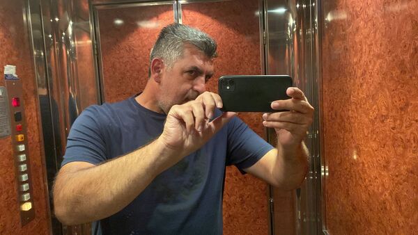 ,   Toni, 56 ,   ,   