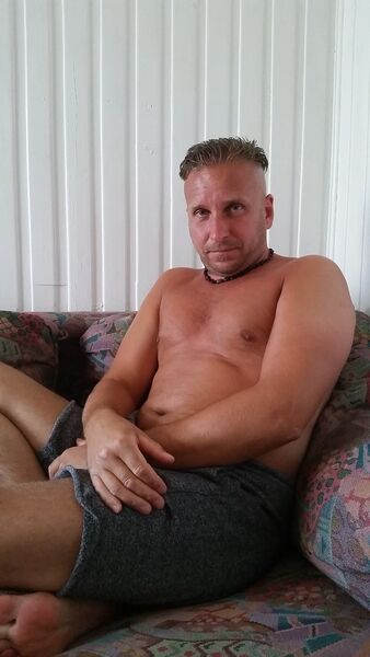  ,   Zilvinas, 49 ,   ,   , c , 