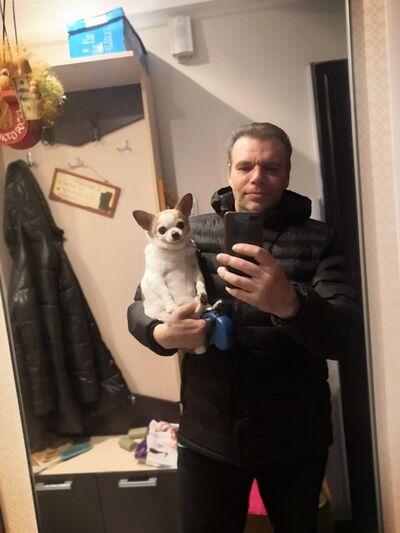  -,   Vladis, 48 ,   ,   , c 