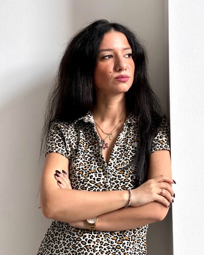  ,   Gigi, 36 ,   ,   , c , 