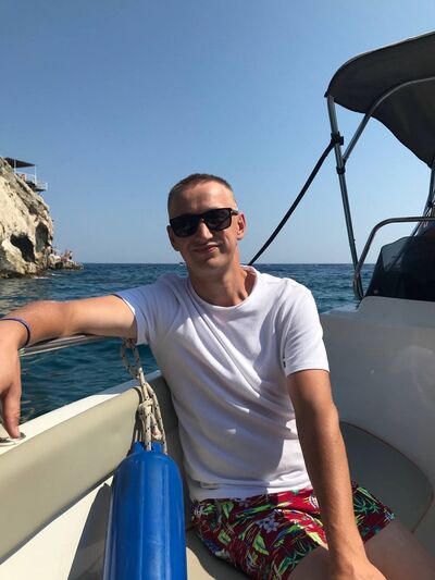  ,   MishA, 27 ,   ,   