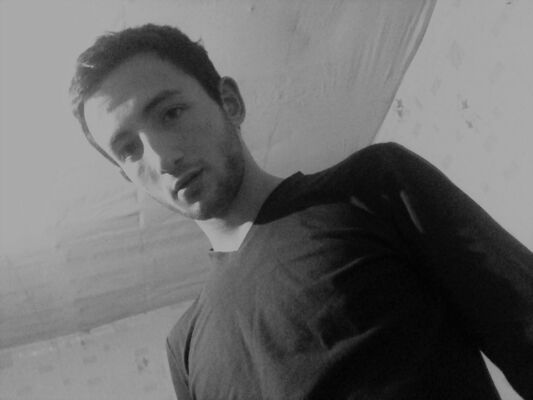  ,   Artur, 29 ,   ,   , 