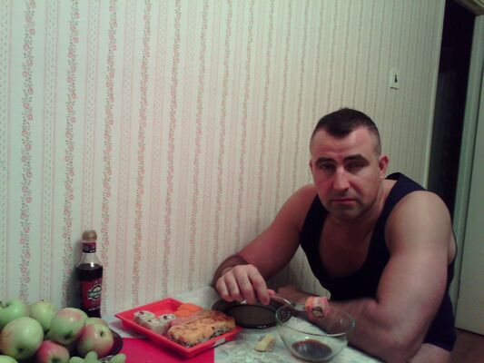  ,   Alexx, 45 ,   