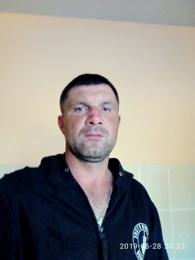  ,   Marco NM, 44 ,   ,   , c 
