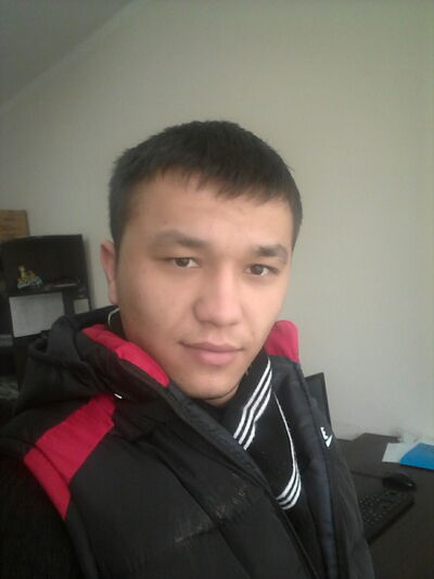  ,   Bexruz, 31 ,   