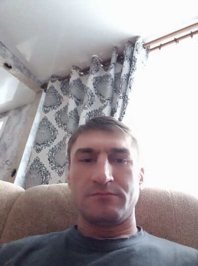  ,   Ivan, 37 ,     , c 