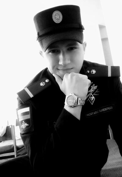  ,   Alexander, 22 ,  