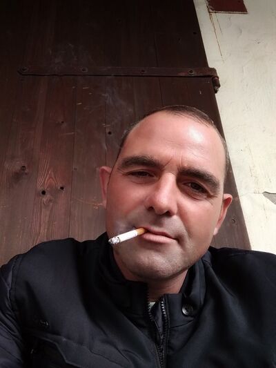 ,   Iuri, 44 ,   ,   , c 