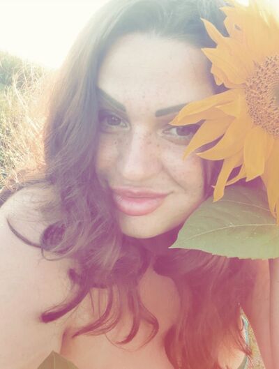  ,   Alina, 30 ,   
