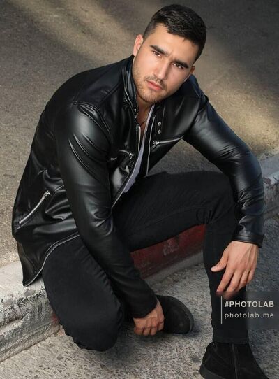 ,   Ulugbek, 32 ,     , 