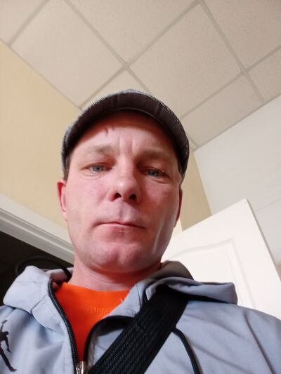  ,   Sergea, 36 ,   ,   