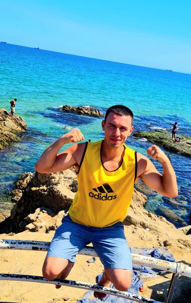  ,   Rostyslav, 35 ,   ,   