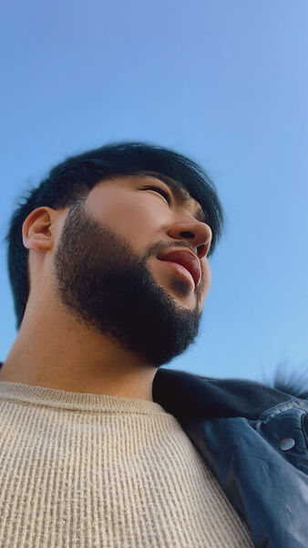  ,   Oybek, 24 ,   ,   