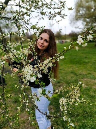  ,   Nadiya, 28 ,   ,   , c 