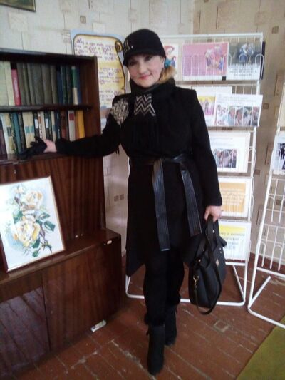  ,   Margarita, 56 ,   c 