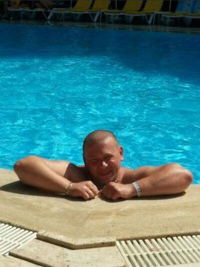  ,   Andzej, 42 ,   ,   