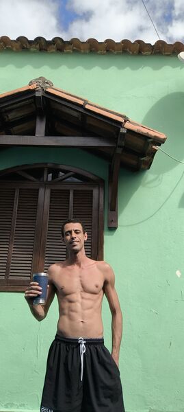  --,   Nicolas, 28 ,   ,   , c 