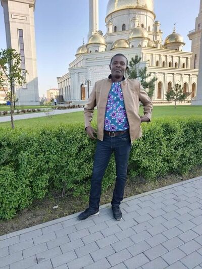  ,   Vincent, 24 ,   ,   
