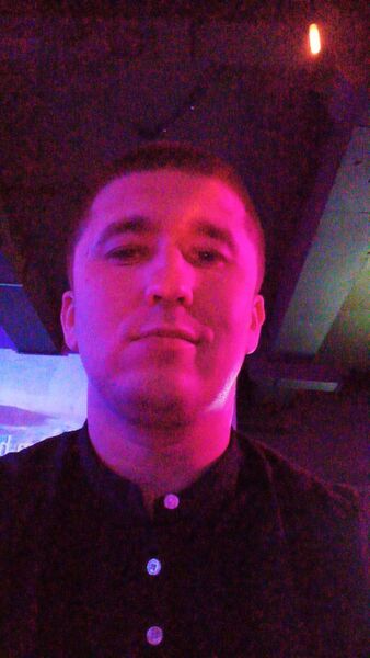  ,   Ivan, 32 ,     , c 