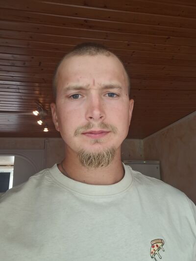  ,   Vladimir, 28 ,   ,   