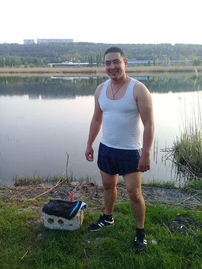  ,   Serghei, 33 ,   ,   , c , 