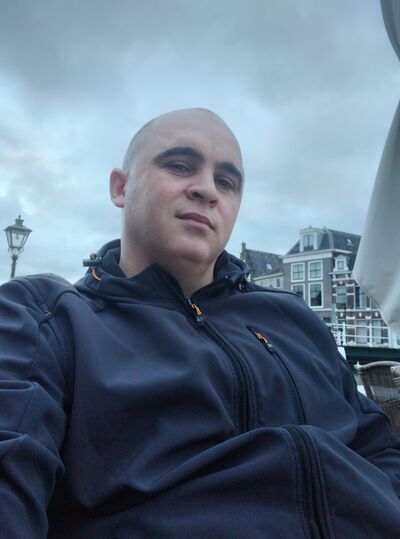  Leiden,   , 34 ,   ,   , c 