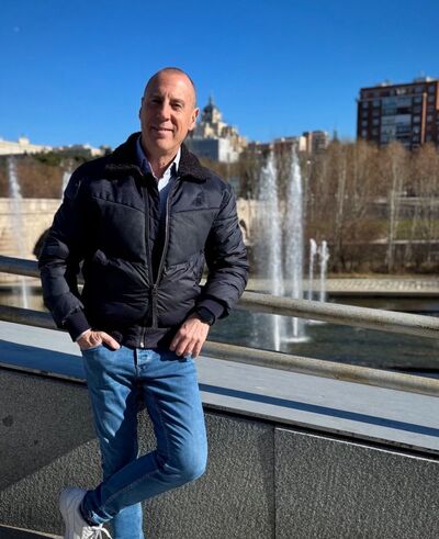  ,   David, 60 ,   ,   