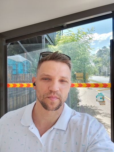  ,   Denis, 36 ,   ,   , c 