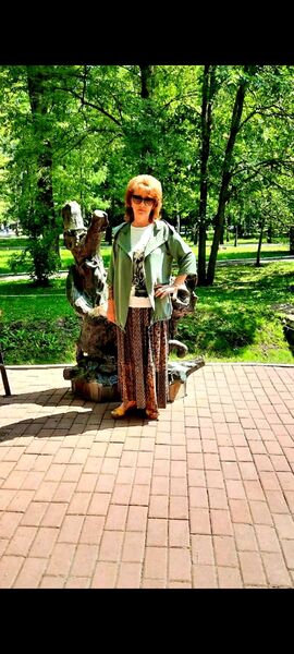  ,   Irina, 54 ,  